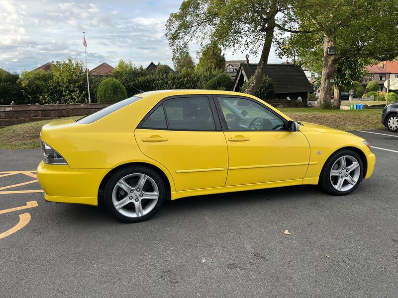 TOYOTA ALTEZZA