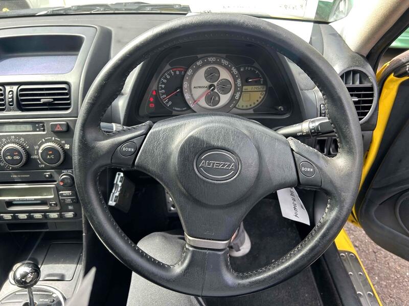 TOYOTA ALTEZZA