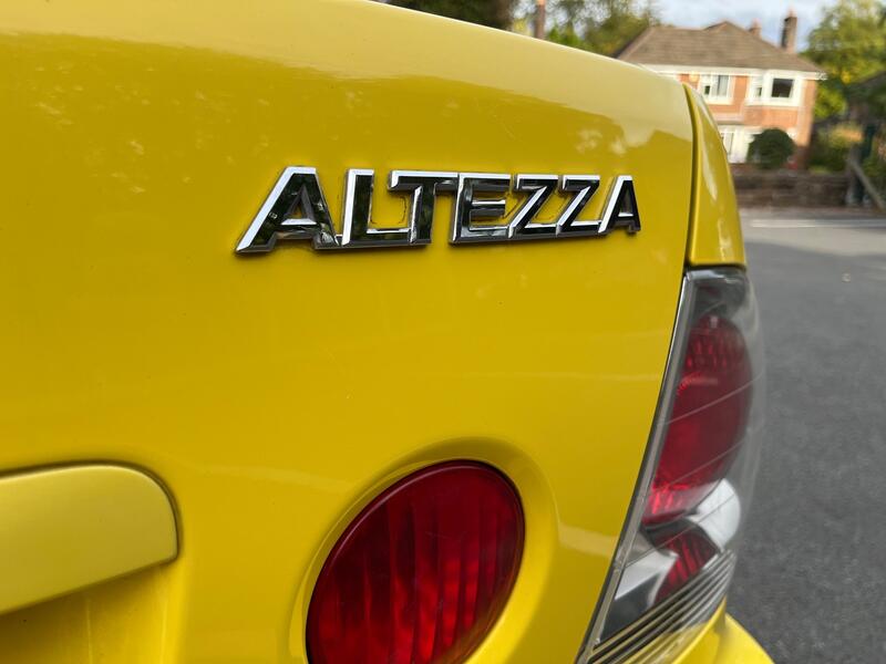 TOYOTA ALTEZZA