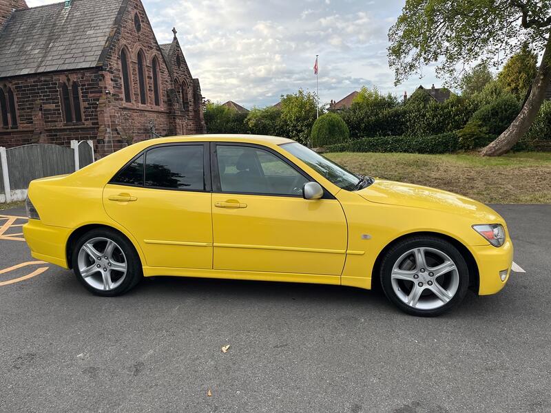 TOYOTA ALTEZZA