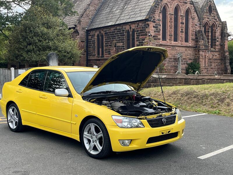 TOYOTA ALTEZZA