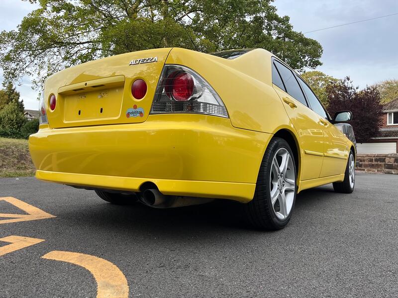 TOYOTA ALTEZZA