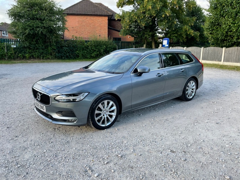 VOLVO V90