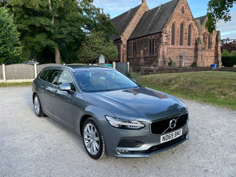 VOLVO V90