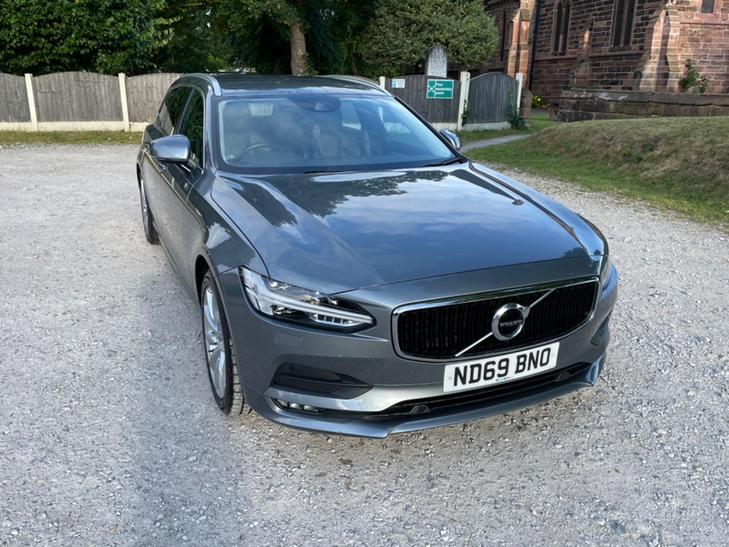 VOLVO V90