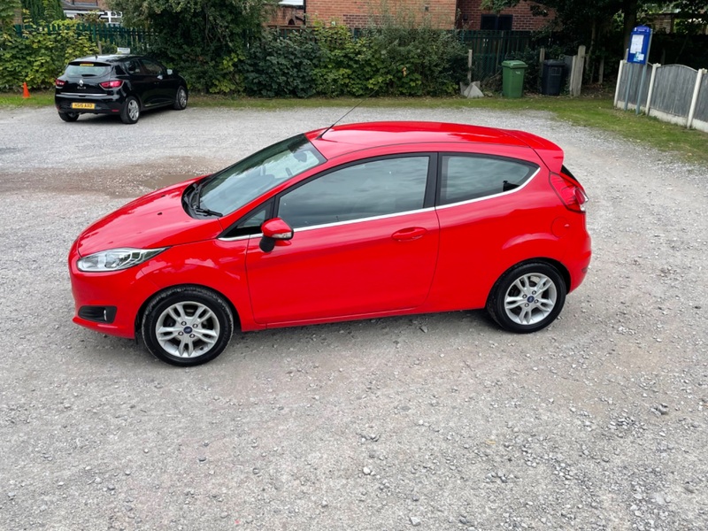 FORD FIESTA