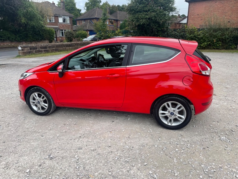 FORD FIESTA
