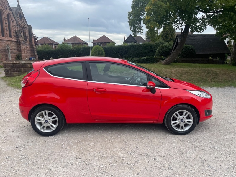 FORD FIESTA
