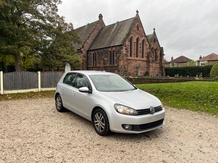 VOLKSWAGEN GOLF 1.4 TSi DSG