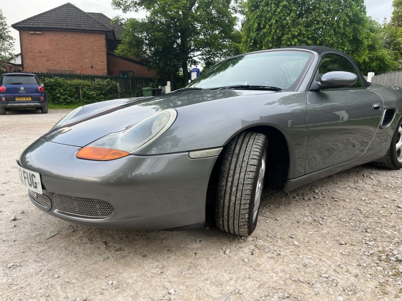 PORSCHE BOXSTER