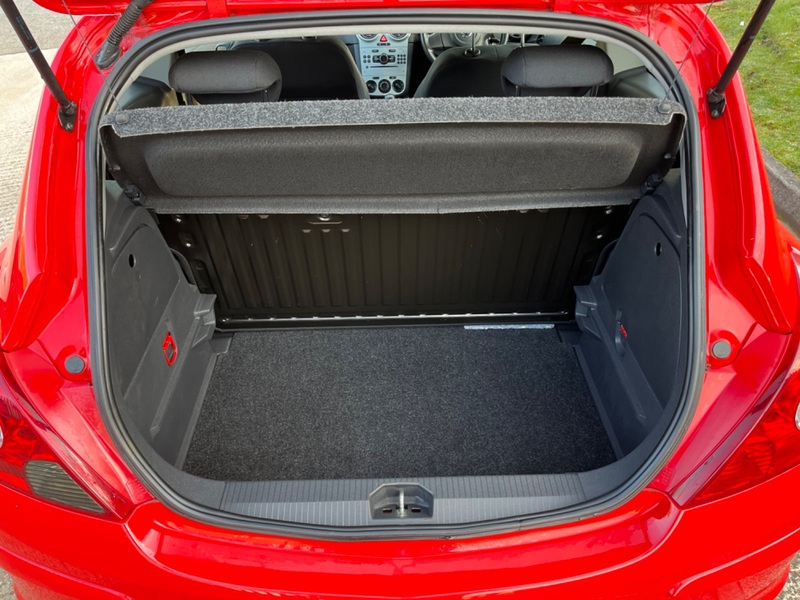VAUXHALL CORSA