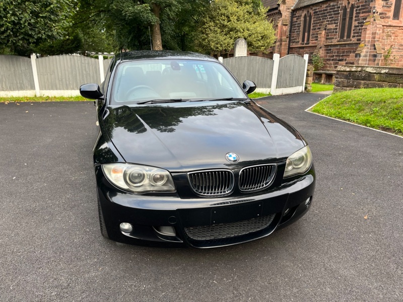 BMW 1 SERIES