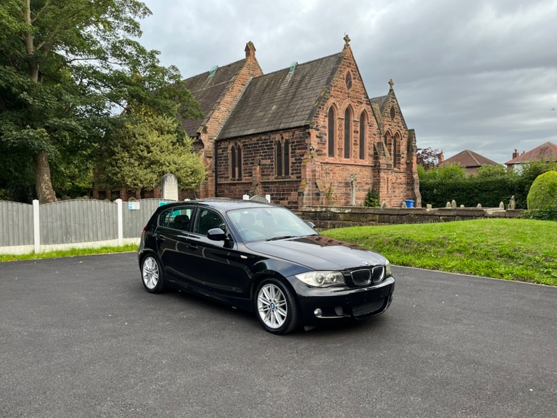 BMW 1 SERIES