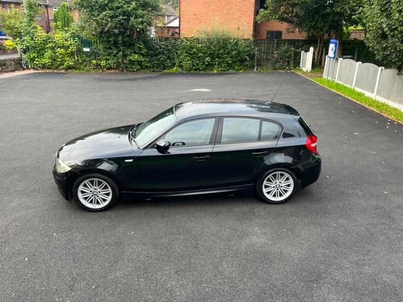 BMW 1 SERIES